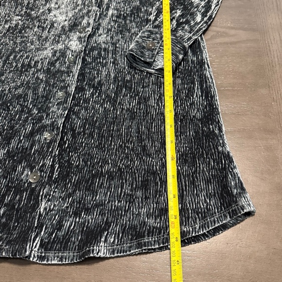 Soft Surroundings Women’s Velvet Crinkle Gray Shirt Dress Size XS - Picture 8 of 10